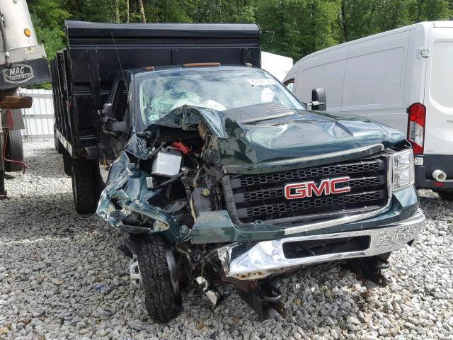 1GD322CG3BF216075 - 2011 GMC SIERRA K35 GREEN photo 1