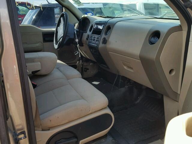 1FTRF12226NB67577 - 2006 FORD F150 TAN photo 5