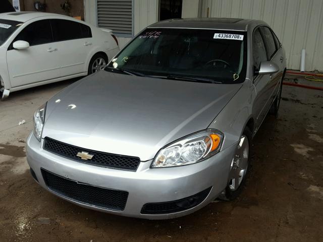 2G1WD58C069315849 - 2006 CHEVROLET IMPALA SUP 银色 照片 2