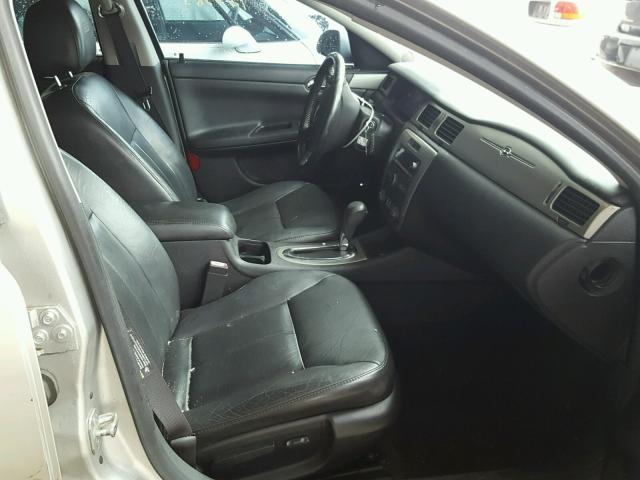 2G1WD58C069315849 - 2006 CHEVROLET IMPALA SUP 银色 照片 5