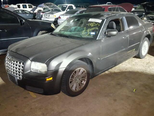 2C3LA43R08H312729 - 2008 CHRYSLER 300 GRAY photo 2