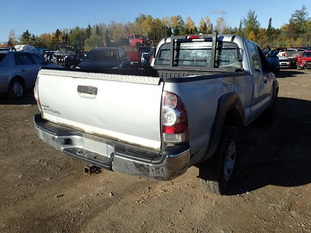5TEUX42N89Z662774 - 2009 TOYOTA TACOMA ACC SILVER photo 4