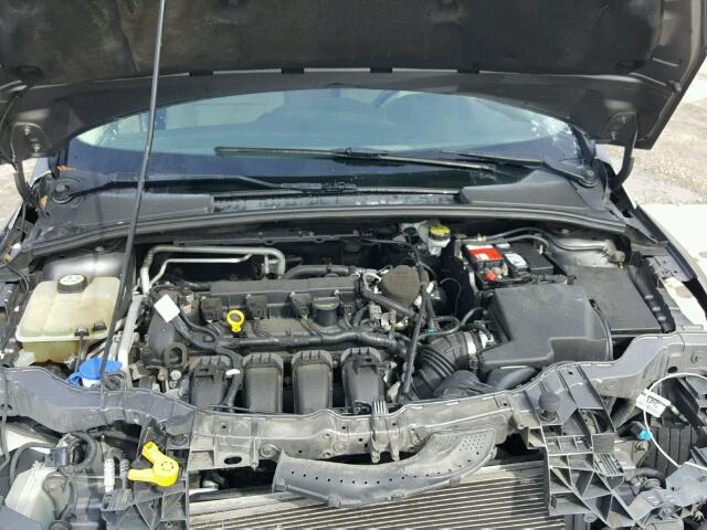 1FAHP3H2XCL147988 - 2012 FORD FOCUS GRAY photo 7