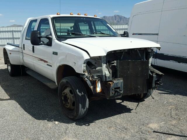 1FDAW56F5XEC24949 - 1999 FORD F550 SUPER WHITE photo 1