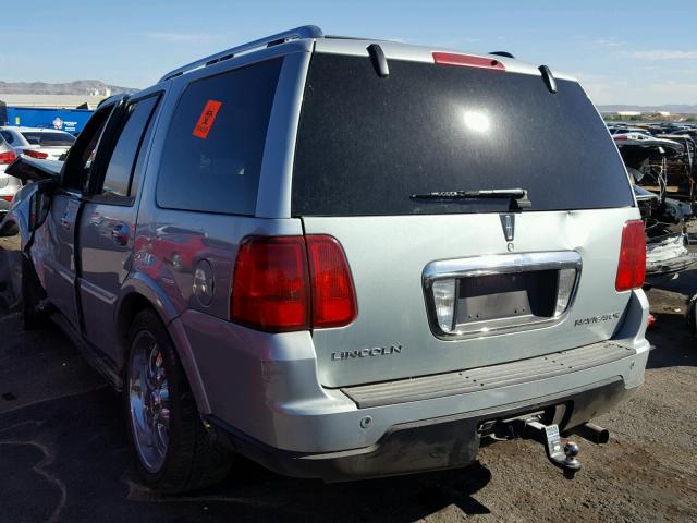 5LMFU28535LJ19430 - 2005 LINCOLN NAVIGATOR SILVER photo 3