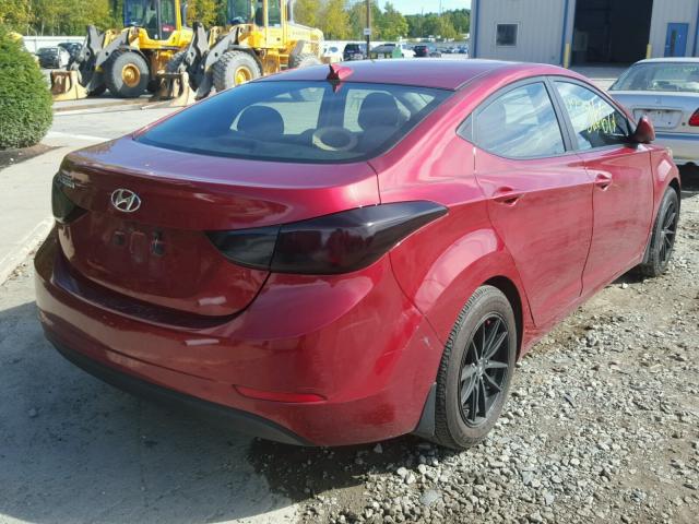 5NPDH4AE9GH699007 - 2016 HYUNDAI ELANTRA SE RED photo 4