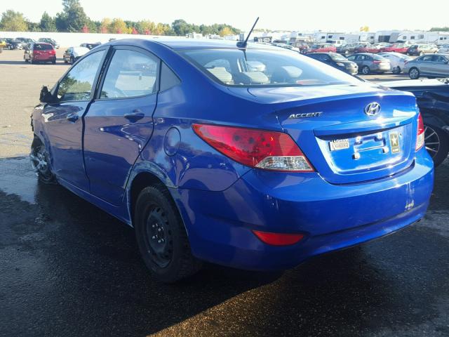 KMHCT4AE4DU555730 - 2013 HYUNDAI ACCENT BLUE photo 3