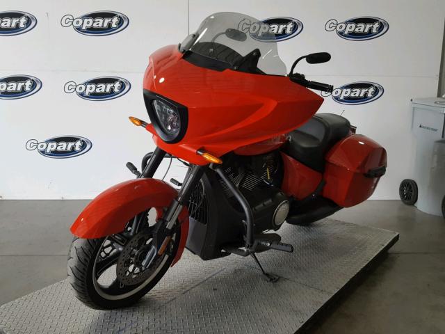 5VPDW36N0E3032426 - 2014 VICTORY MOTORCYCLES CROSS COUN Rouge photo 2