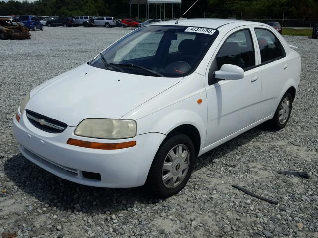 KL1TJ526X4B207134 - 2004 CHEVROLET AVEO LS WHITE photo 2