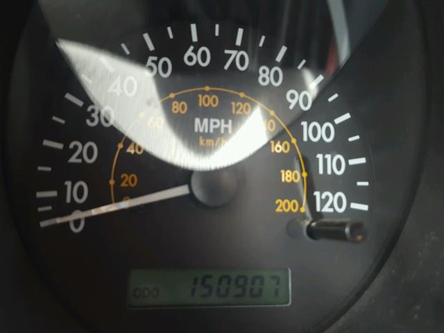 KL1TJ526X4B207134 - 2004 CHEVROLET AVEO LS WHITE photo 8