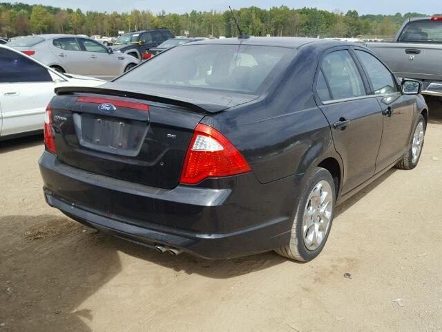 3FAHP0HA0BR208979 - 2011 FORD FUSION SE BLACK photo 4