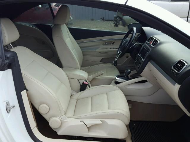 WVWBW7AH8CV000405 - 2012 VOLKSWAGEN EOS KOMFOR 白色 照片 5