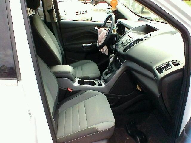 1FMCU0GX9FUA20913 - 2015 FORD ESCAPE SE 白色 照片 5