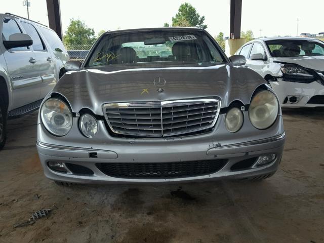 WDBUF26J35A682125 - 2005 MERCEDES-BENZ E 320 CDI SILVER photo 9