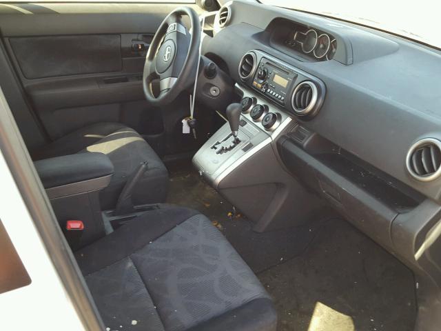 JTLZE4FE0CJ025812 - 2012 TOYOTA SCION XB 白色 照片 5