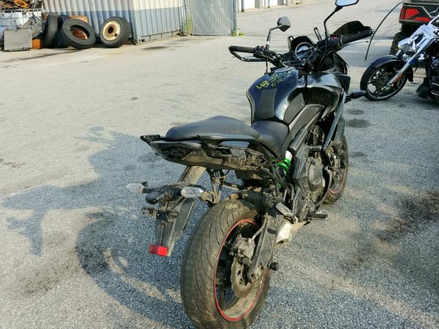 JKALEEF15GDA14018 - 2016 KAWASAKI LE650 F BLACK photo 4