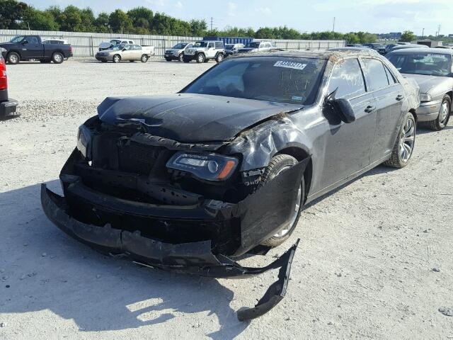 2C3CCABG5CH173697 - 2012 CHRYSLER 300 V6 BLACK photo 2