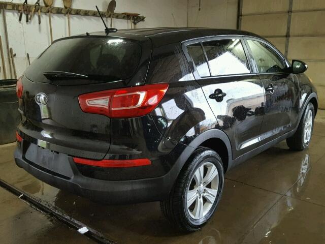 KNDPB3A21C7344118 - 2012 KIA SPORTAGE B BLACK photo 4