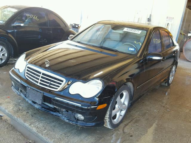 WDBRF52H76E021928 - 2006 MERCEDES-BENZ C GENERATI BLACK photo 2