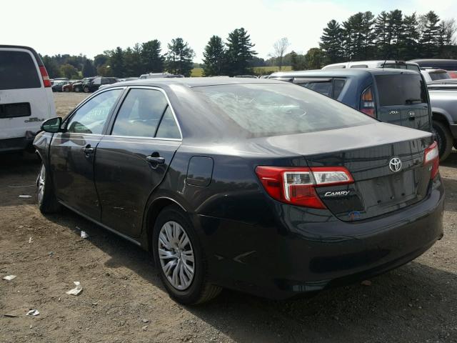 4T4BF1FK2DR320250 - 2013 TOYOTA CAMRY L BLUE photo 3