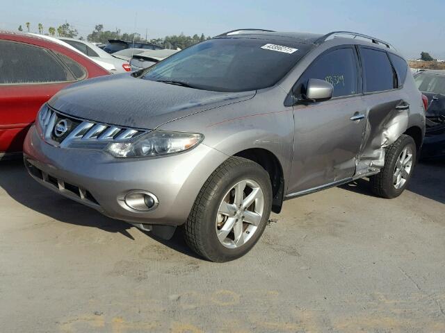 JN8AZ1MU8AW020366 - 2010 NISSAN MURANO GRAY photo 2