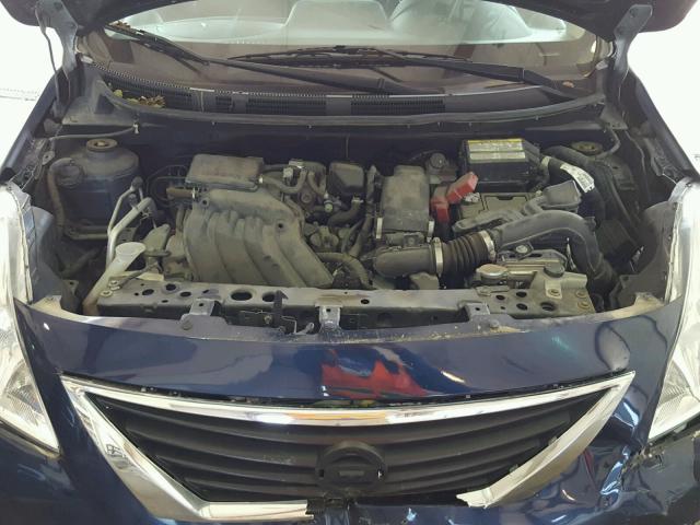 3N1CN7AP2DL837816 - 2013 NISSAN VERSA S BLUE photo 7