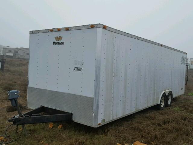 0000009326174CLR0 - 2004 UTILITY TRAILER WHITE photo 2
