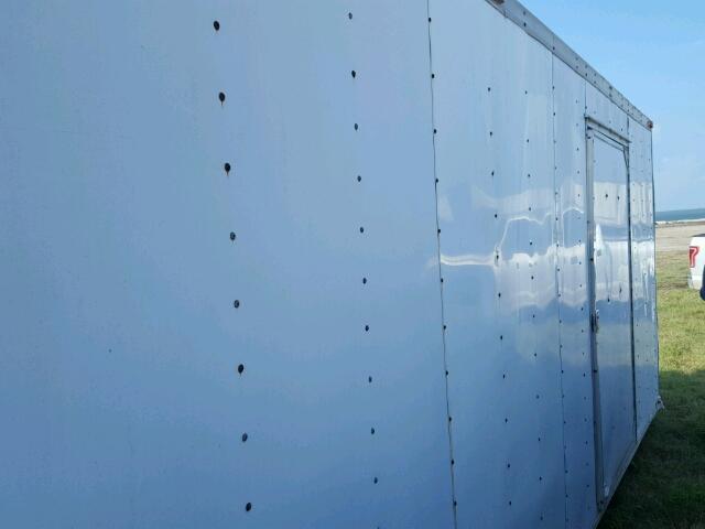0000009326174CLR0 - 2004 UTILITY TRAILER WHITE photo 6