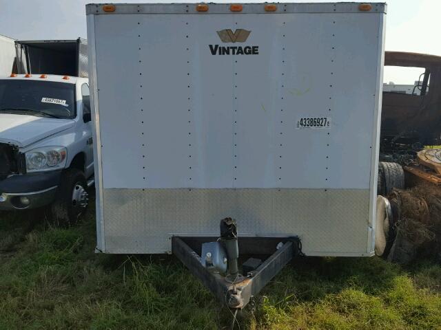 0000009326174CLR0 - 2004 UTILITY TRAILER WHITE photo 8