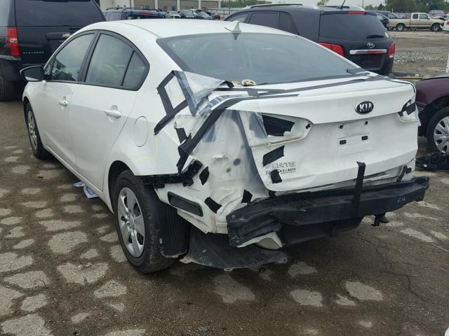 KNAFK4A69G5476563 - 2016 KIA FORTE LX WHITE photo 3