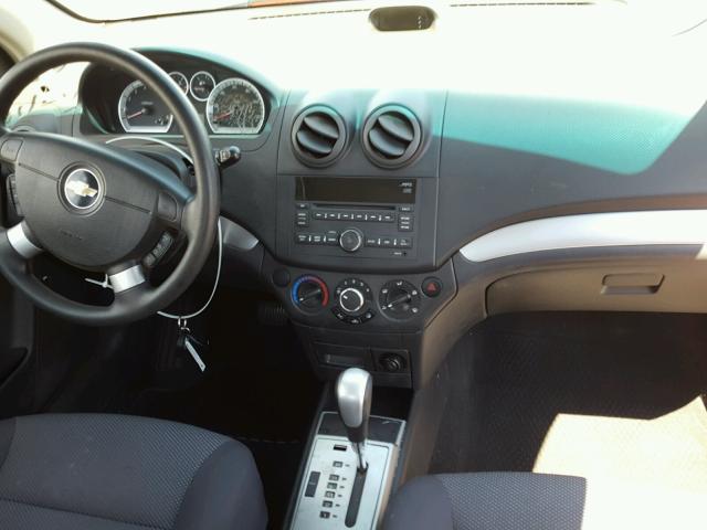 KL1TD5DE9AB120459 - 2010 CHEVROLET AVEO LS RED photo 9