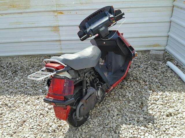 JH2KF0128GK112767 - 1986 HONDA CH150 RED photo 4