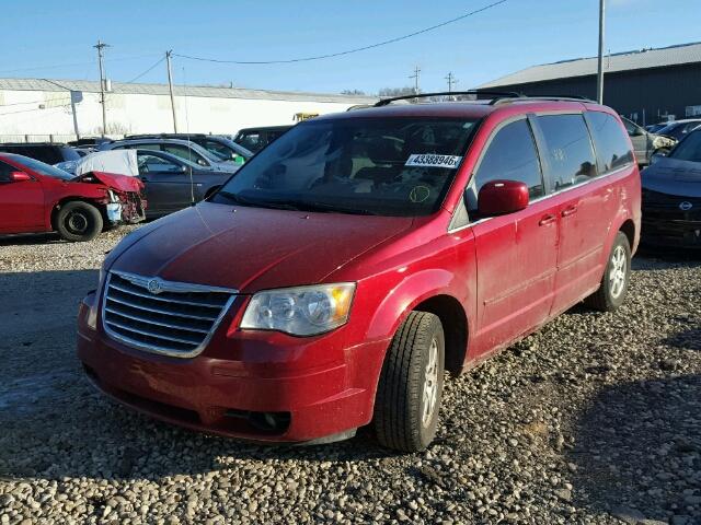 2A8HR54P98R783424 - 2008 CHRYSLER TOWN & COU RED photo 2