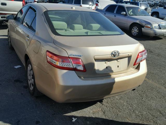 4T1BF3EK5BU766851 - 2011 TOYOTA CAMRY BASE GOLD photo 3