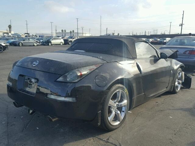 JN1AZ36A44M253786 - 2004 NISSAN 350Z ROADS BLACK photo 4