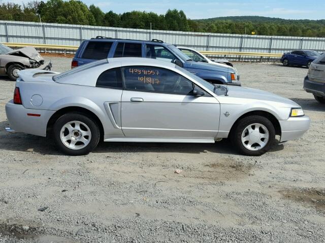 1FAFP4047XF154167 - 1999 FORD MUSTANG SILVER photo 9