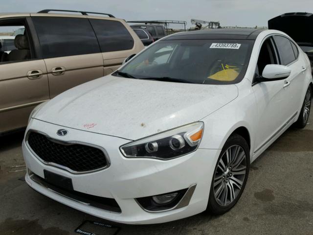 KNALN4D77E5121693 - 2014 KIA CADENZA PR WHITE photo 2