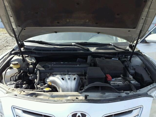 4T1BE46K57U576868 - 2007 TOYOTA CAMRY NEW SILVER photo 7