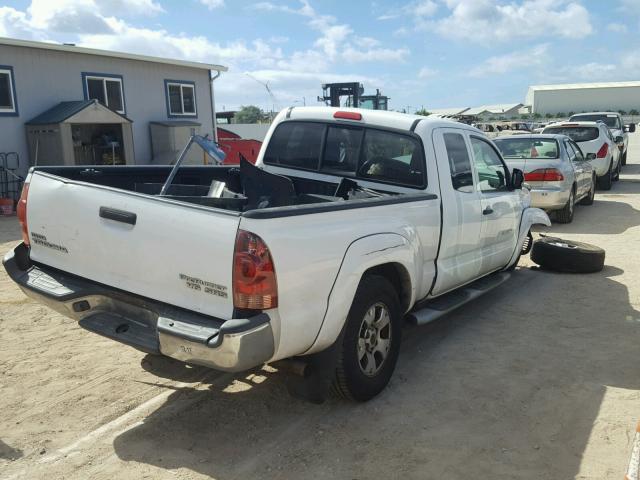 5TETU62N37Z367238 - 2007 TOYOTA TACOMA PRE WHITE photo 4