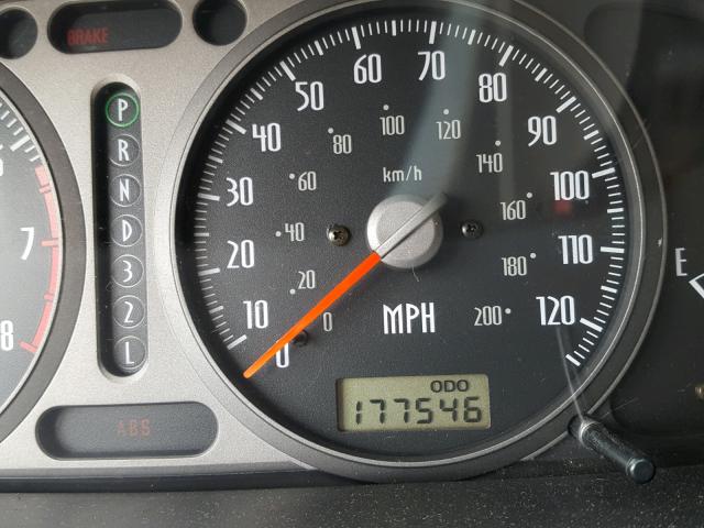 4S2DF58X424614404 - 2002 ISUZU AXIOM XS Qara foto 8