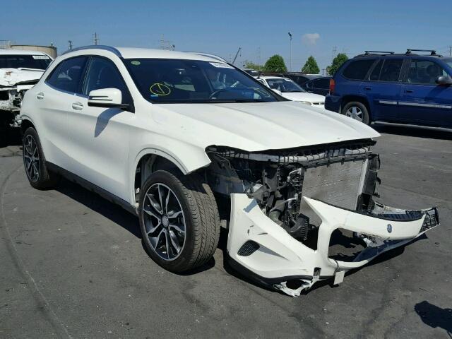 WDCTG4EB5GJ203362 - 2016 MERCEDES-BENZ GLA 250 WHITE photo 1