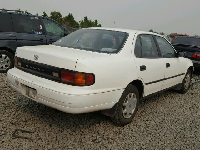 4T1SK11E1NU109632 - 1992 TOYOTA CAMRY DLX WHITE photo 4