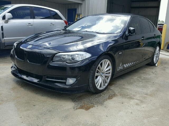 WBAFR9C57BC758010 - 2011 BMW 550 BLACK photo 2