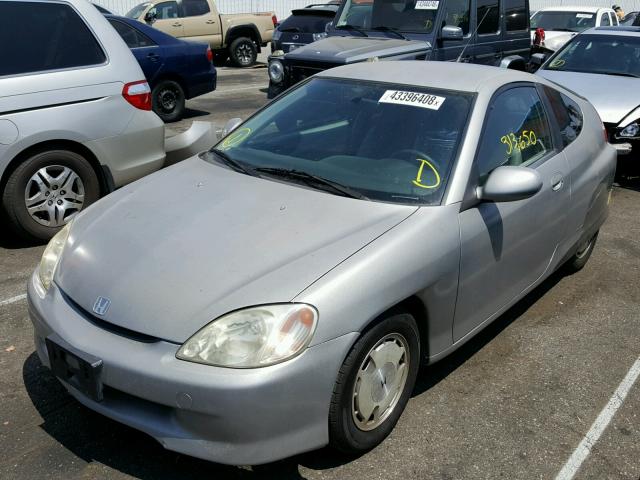 JHMZE1355YT005404 - 2000 HONDA INSIGHT SILVER photo 2