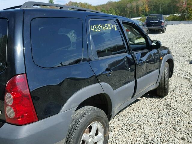 4F2YZ92Z05KM11208 - 2005 MAZDA TRIBUTE I BLACK photo 9