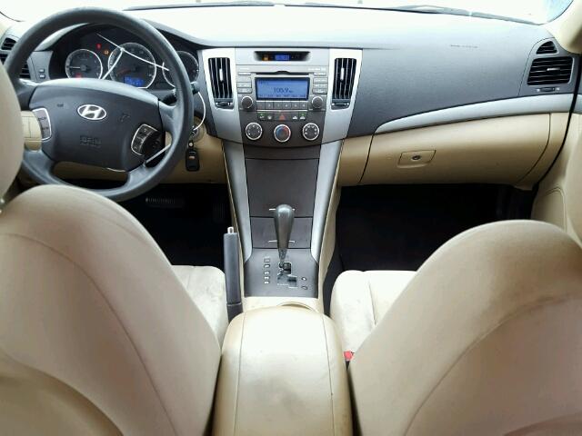 5NPET46C39H482193 - 2009 HYUNDAI SONATA BEIGE photo 9