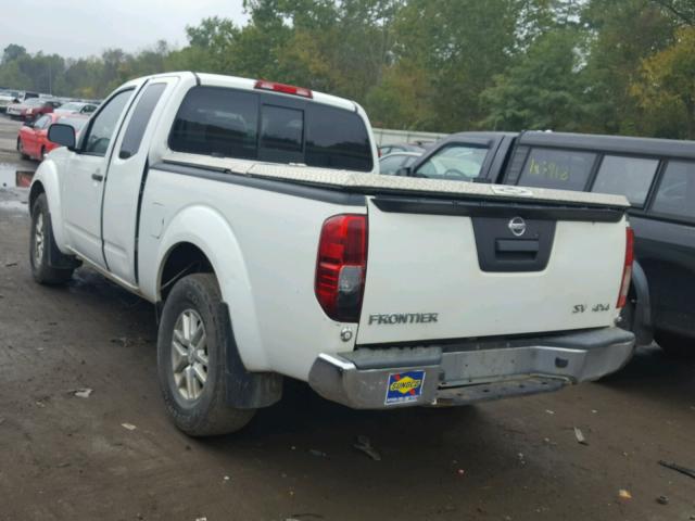 1N6AD0CWXFN707575 - 2015 NISSAN FRONTIER WHITE photo 3