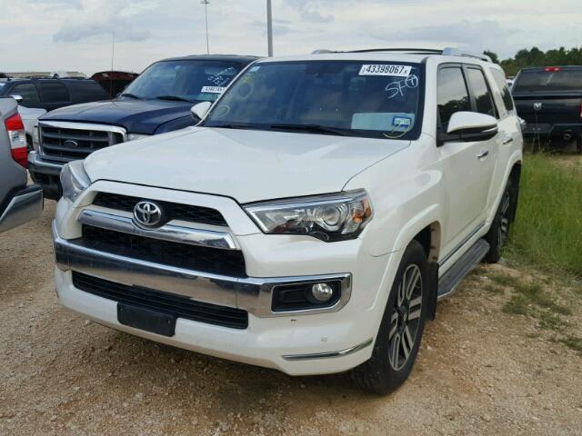 JTEZU5JRXE5076093 - 2014 TOYOTA 4RUNNER WHITE photo 2