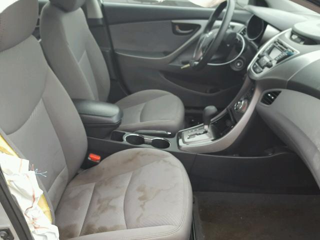 5NPDH4AE9DH247781 - 2013 HYUNDAI ELANTRA GL SILVER photo 5