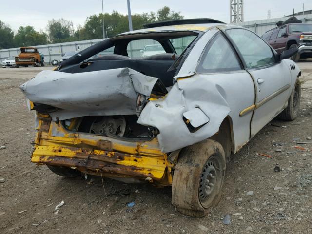 1G1JC124927274902 - 2002 CHEVROLET CAVALIER GRAY photo 4